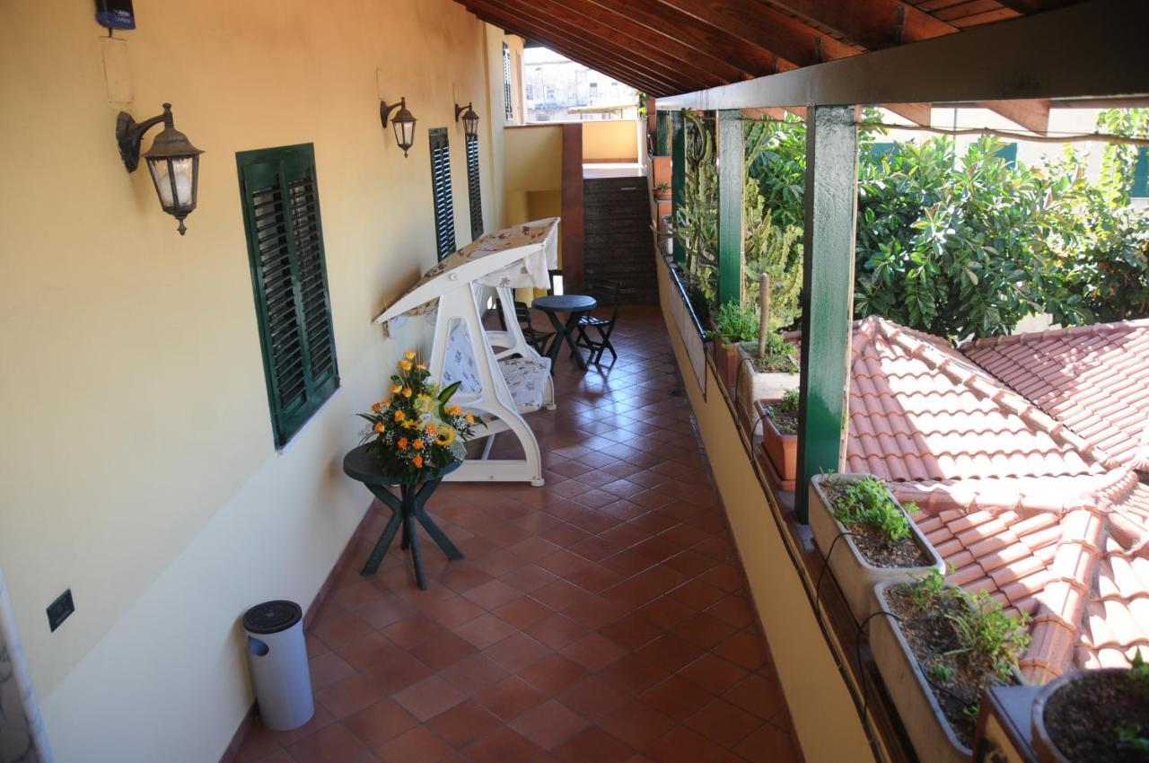 Hotel Grillo Verde Torre Annunziata Buitenkant foto