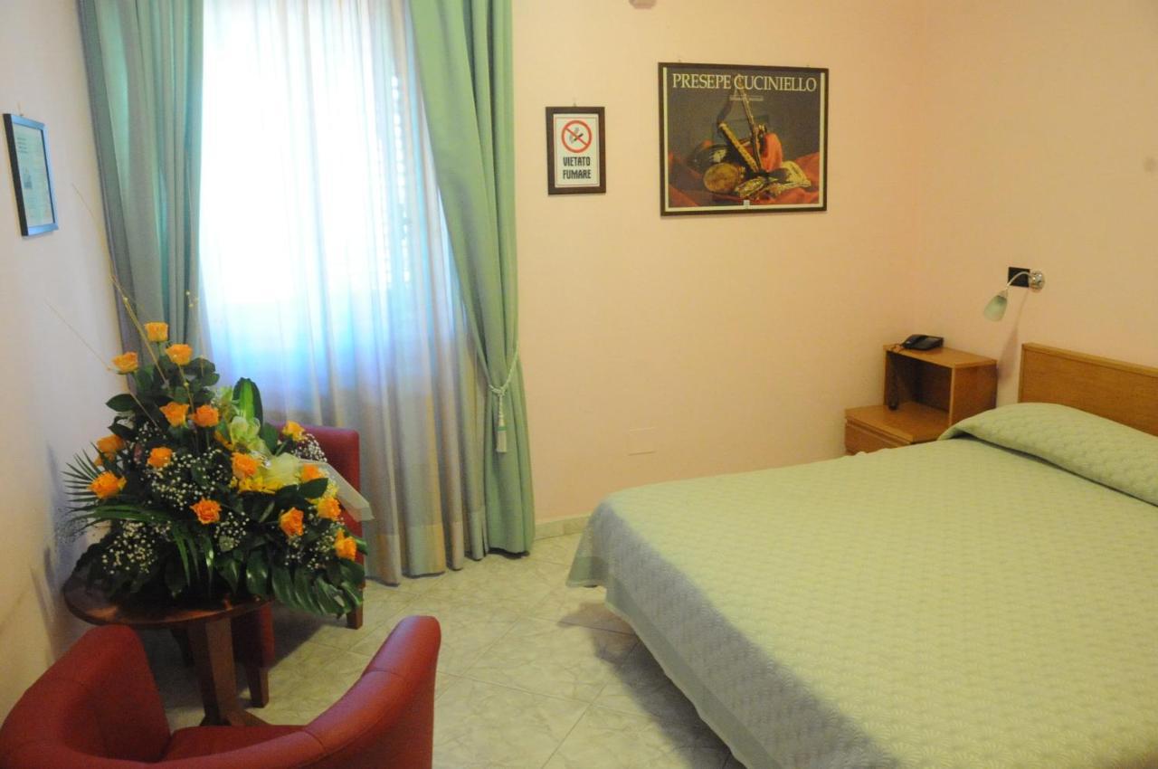 Hotel Grillo Verde Torre Annunziata Buitenkant foto